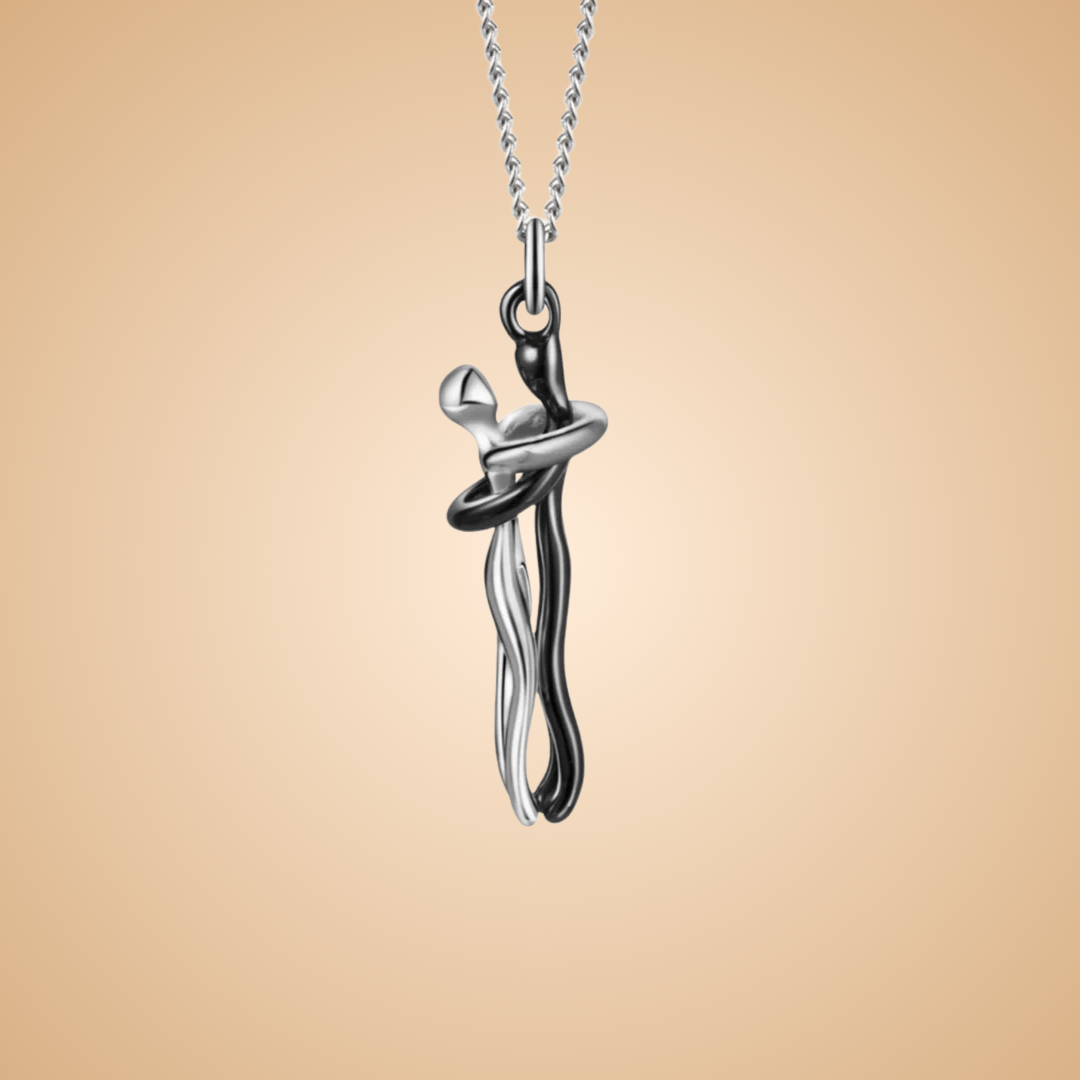 Auréne Collier Pendentif Étreinte d'Amour Éternel