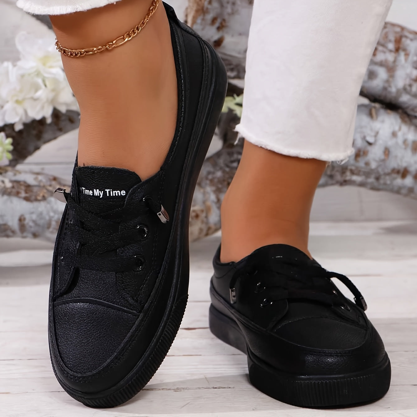 Azzy - Confortables Chaussures plates blanches à lacets pour femmes
